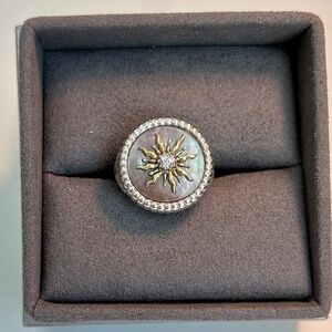 SLANE Black Mother of Pearl Celestial Sun/Solis Ring -Size 6